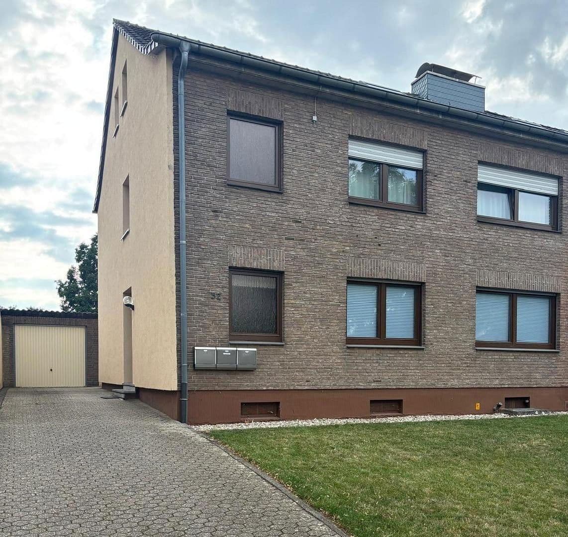 Prodej domu 190 m², pozemek 350 m², Bedburg, Severní Porýní-Vestfálsko Prodej domu 190 m², pozemek 350 m², Bedburg, Severní Porýní-Vestfálsko