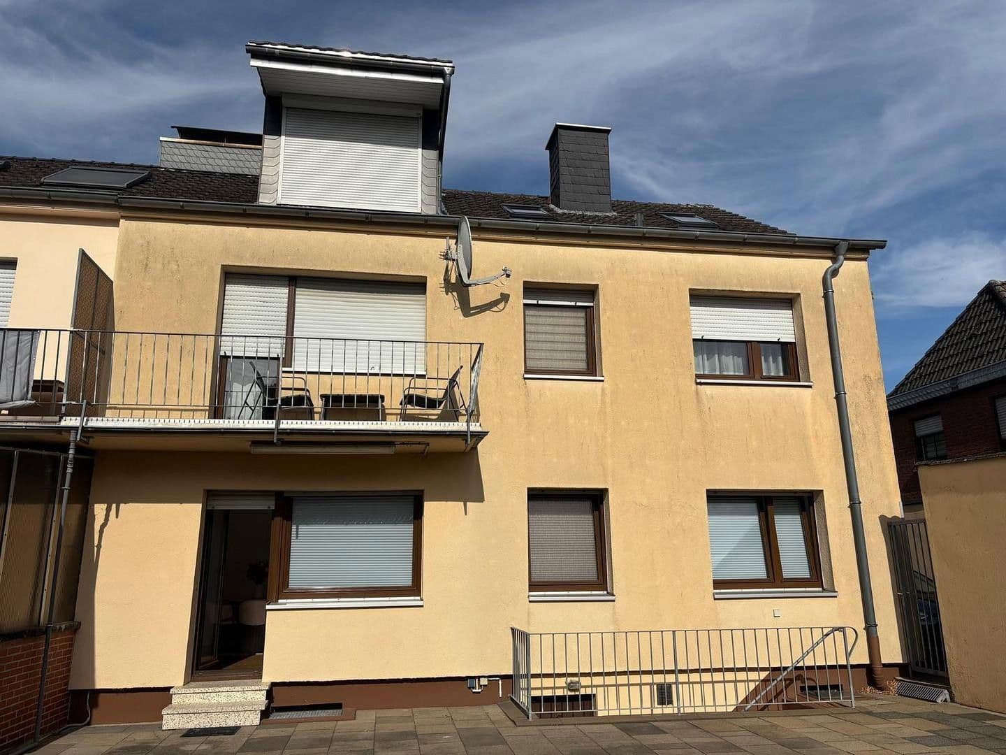 Prodej domu 190 m², pozemek 350 m², Bedburg, Severní Porýní-Vestfálsko Prodej domu 190 m², pozemek 350 m², Bedburg, Severní Porýní-Vestfálsko