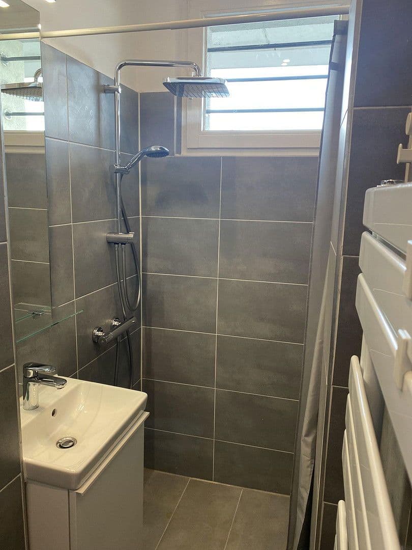 Pronájem bytu 1+1 42 m², Hubertusallee 6, Berlin, Berlín Pronájem bytu 1+1 42 m², Hubertusallee 6, Berlin, Berlín