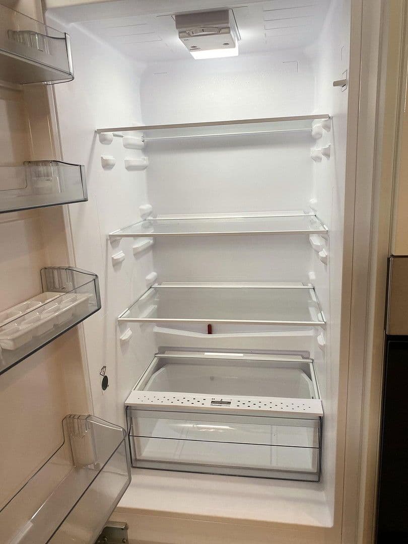 Pronájem bytu 1+1 42 m², Hubertusallee 6, Berlin, Berlín Pronájem bytu 1+1 42 m², Hubertusallee 6, Berlin, Berlín