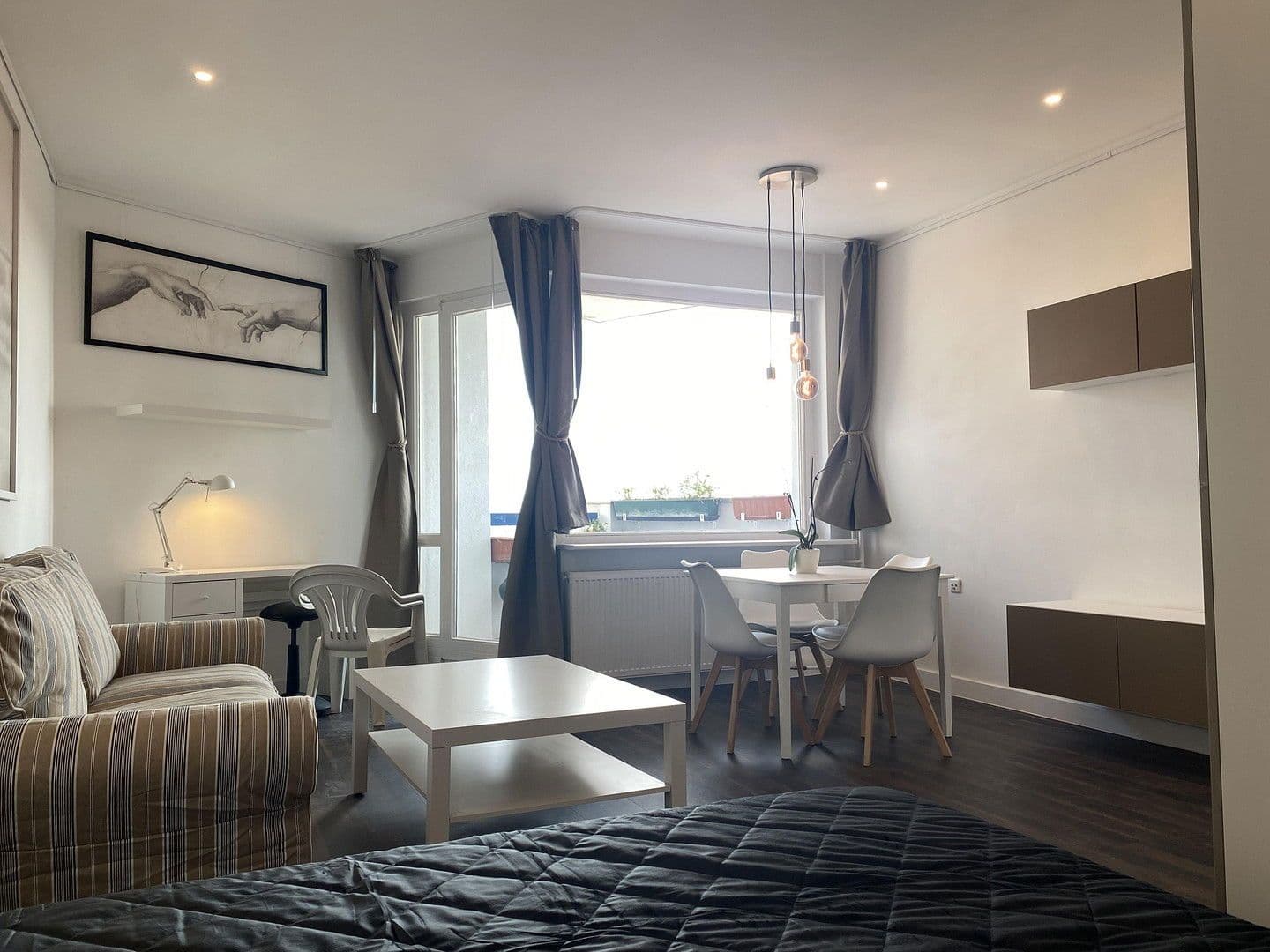 Pronájem bytu 1+1 42 m², Hubertusallee 6, Berlin, Berlín Pronájem bytu 1+1 42 m², Hubertusallee 6, Berlin, Berlín