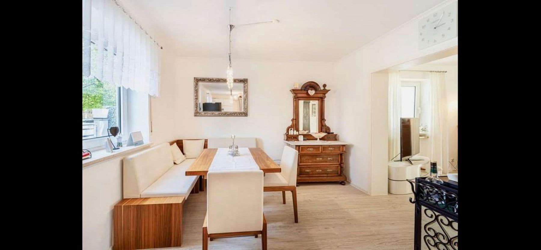 Prodej bytu 3+1 118 m², Kapellenfeldstr. 16, München, Bavorsko Prodej bytu 3+1 118 m², Kapellenfeldstr. 16, München, Bavorsko