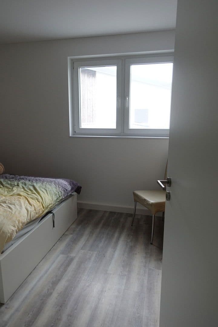 Prodej domu 180 m², pozemek 39.000 m², Hohlensten 3, Buchen (Odenwald), Bádensko-Württembersko Prodej domu 180 m², pozemek 39.000 m², Hohlensten 3, Buchen (Odenwald), Bádensko-Württembersko