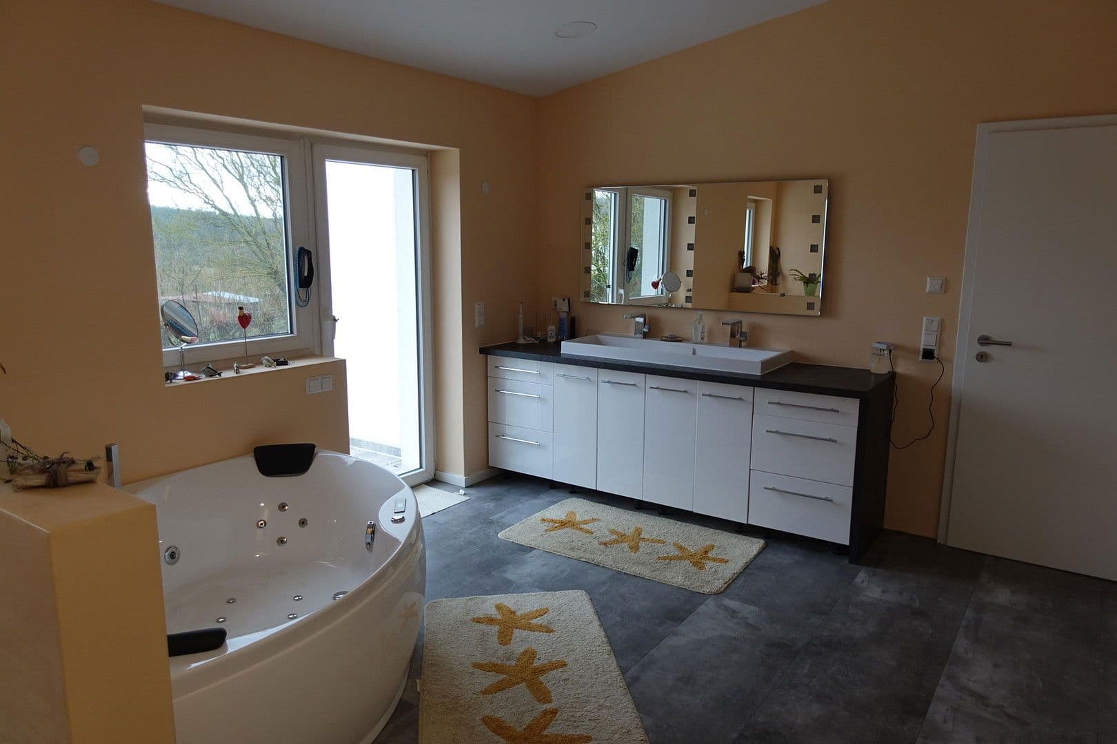 Prodej domu 180 m², pozemek 39.000 m², Hohlensten 3, Buchen (Odenwald), Bádensko-Württembersko Prodej domu 180 m², pozemek 39.000 m², Hohlensten 3, Buchen (Odenwald), Bádensko-Württembersko