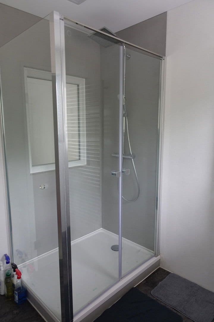 Prodej domu 180 m², pozemek 39.000 m², Hohlensten 3, Buchen (Odenwald), Bádensko-Württembersko Prodej domu 180 m², pozemek 39.000 m², Hohlensten 3, Buchen (Odenwald), Bádensko-Württembersko