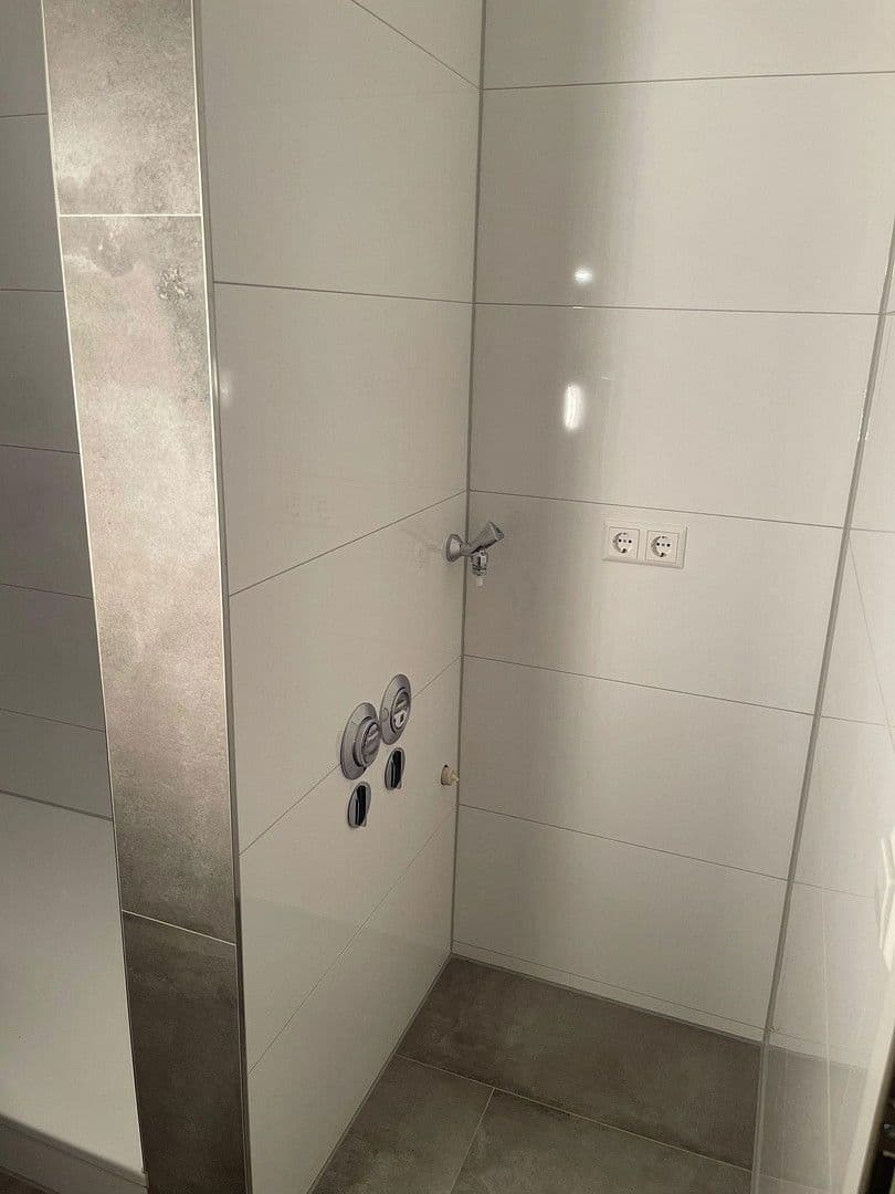 Pronájem bytu 2+kk 63 m², Schillerstraße 21, Weil der Stadt, Bádensko-Württembersko Pronájem bytu 2+kk 63 m², Schillerstraße 21, Weil der Stadt, Bádensko-Württembersko