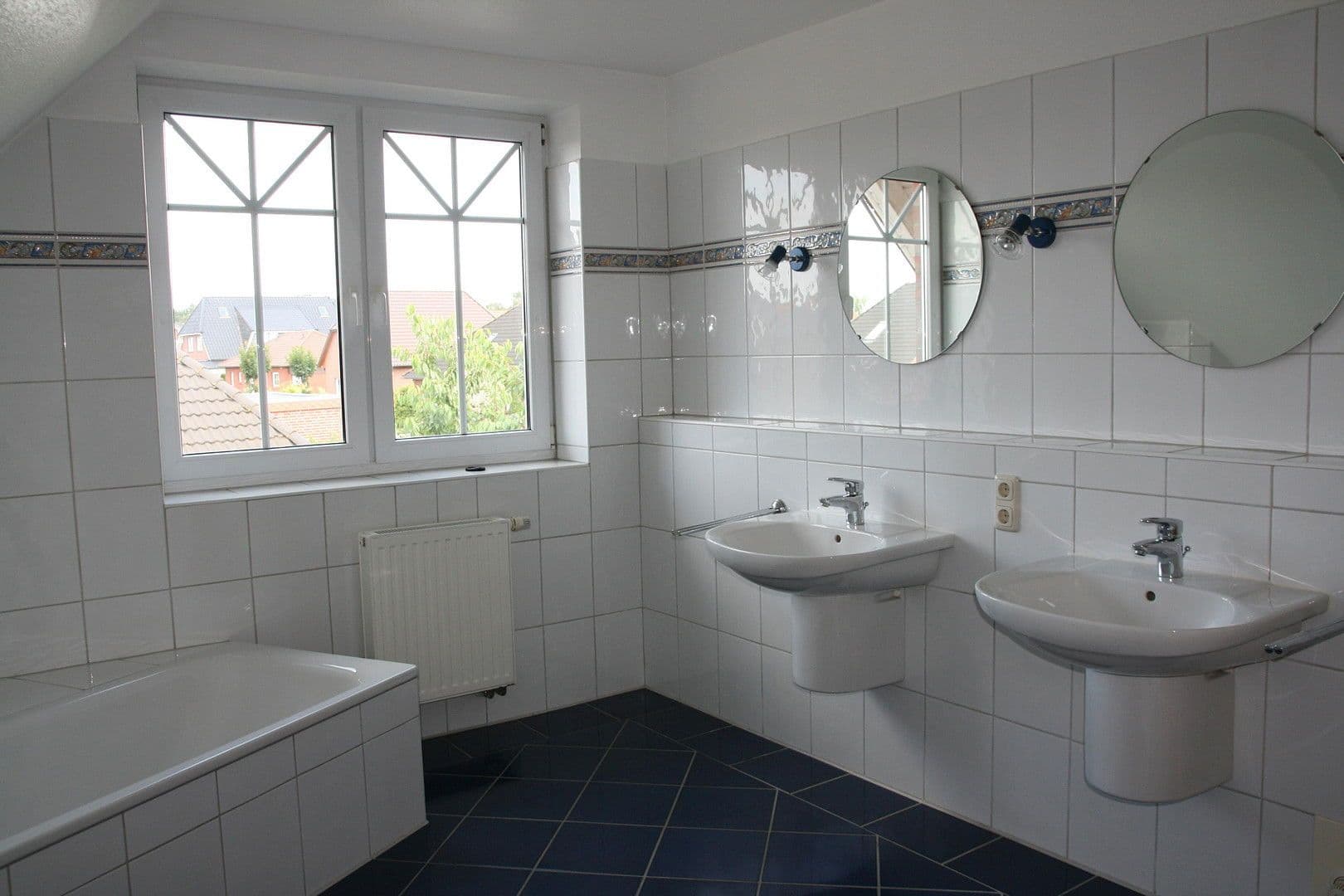 Pronájem domu 130 m², pozemek 426 m², Schneverdingen, Dolní Sasko Pronájem domu 130 m², pozemek 426 m², Schneverdingen, Dolní Sasko