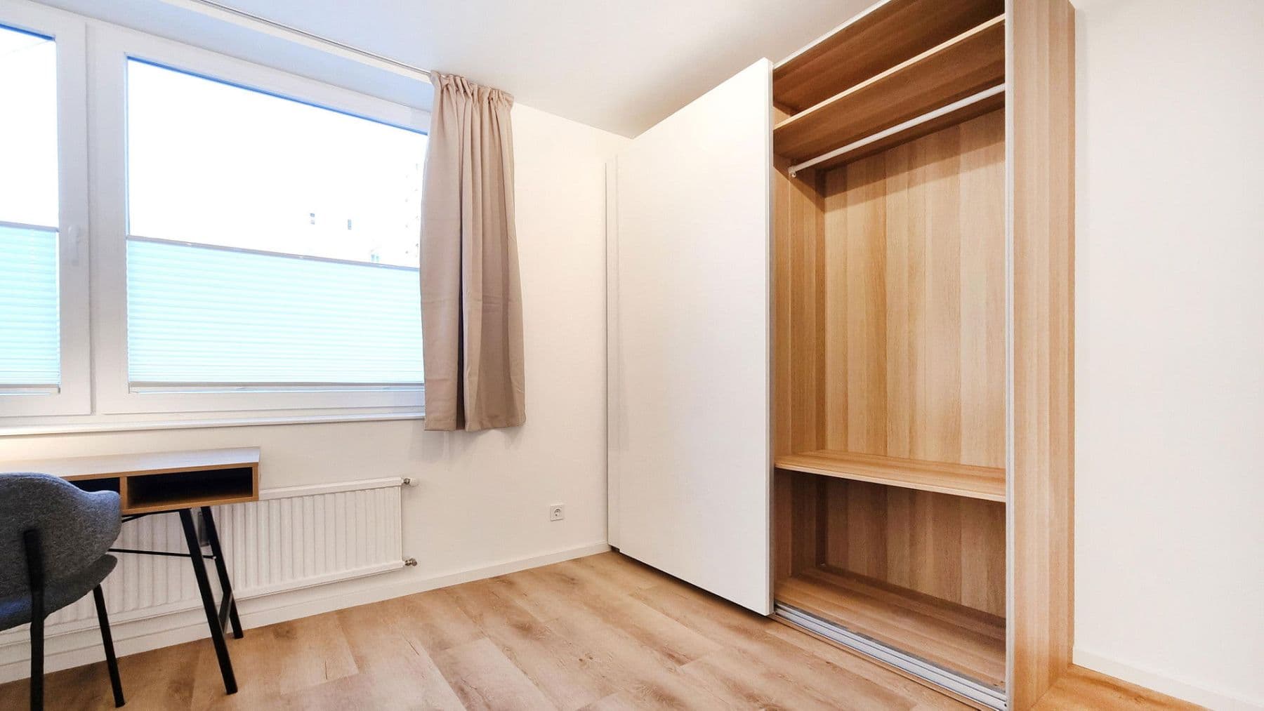 Pronájem bytu 4+1 80 m², Leystraße 42, Wien, Wien Pronájem bytu 4+1 80 m², Leystraße 42, Wien, Wien