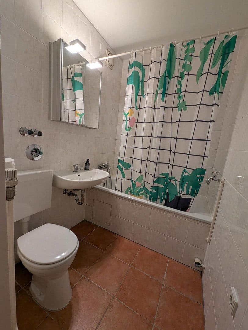 Prodej bytu 1+1 30 m², Holzmarktstr. 73, Berlin, Berlín Prodej bytu 1+1 30 m², Holzmarktstr. 73, Berlin, Berlín