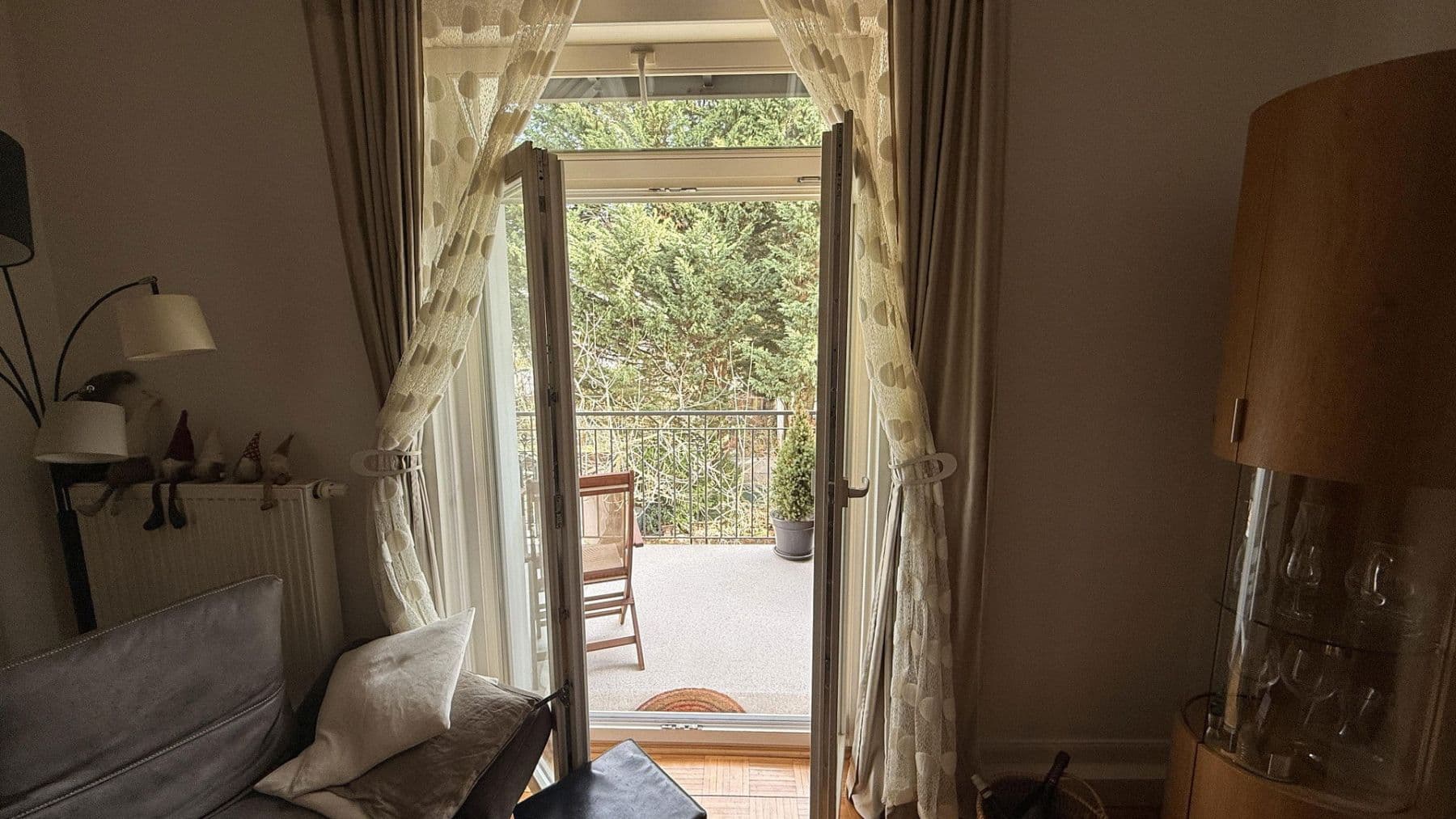 Pronájem bytu 3+1 82 m², Eschersheimer Landstr. 516, Frankfurt am Main, Hessen Pronájem bytu 3+1 82 m², Eschersheimer Landstr. 516, Frankfurt am Main, Hessen