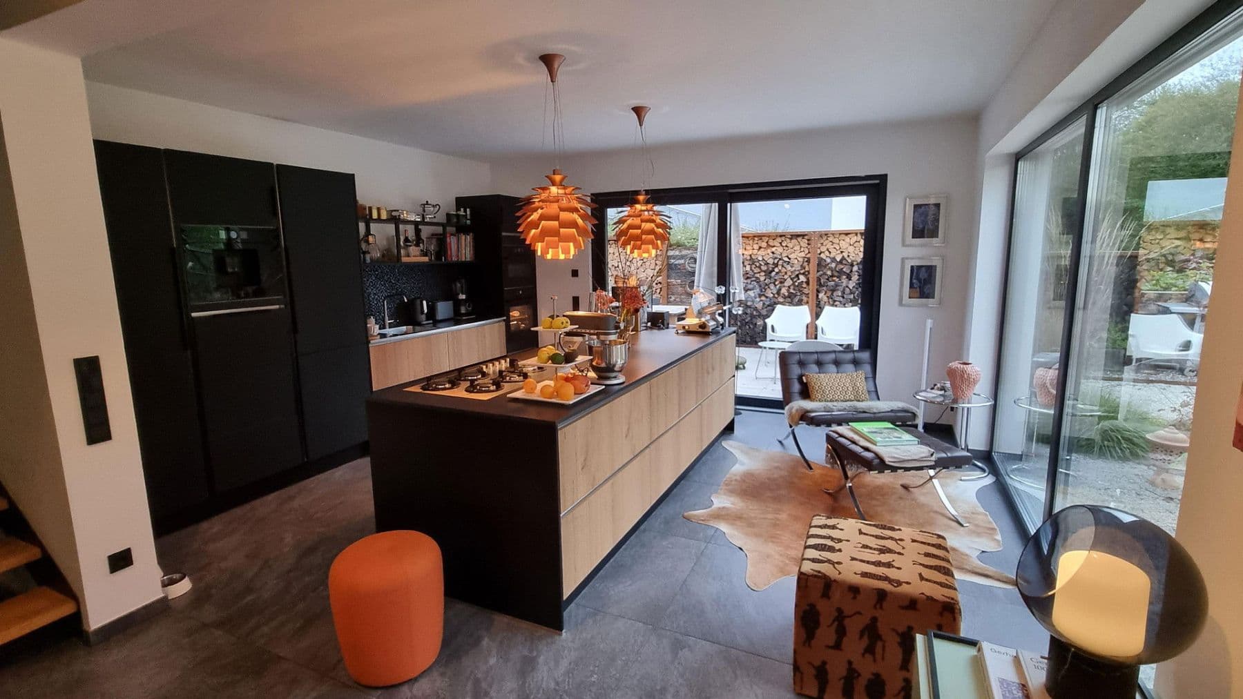 Prodej domu 196 m², pozemek 556 m², Nümbrecht, Severní Porýní-Vestfálsko Prodej domu 196 m², pozemek 556 m², Nümbrecht, Severní Porýní-Vestfálsko