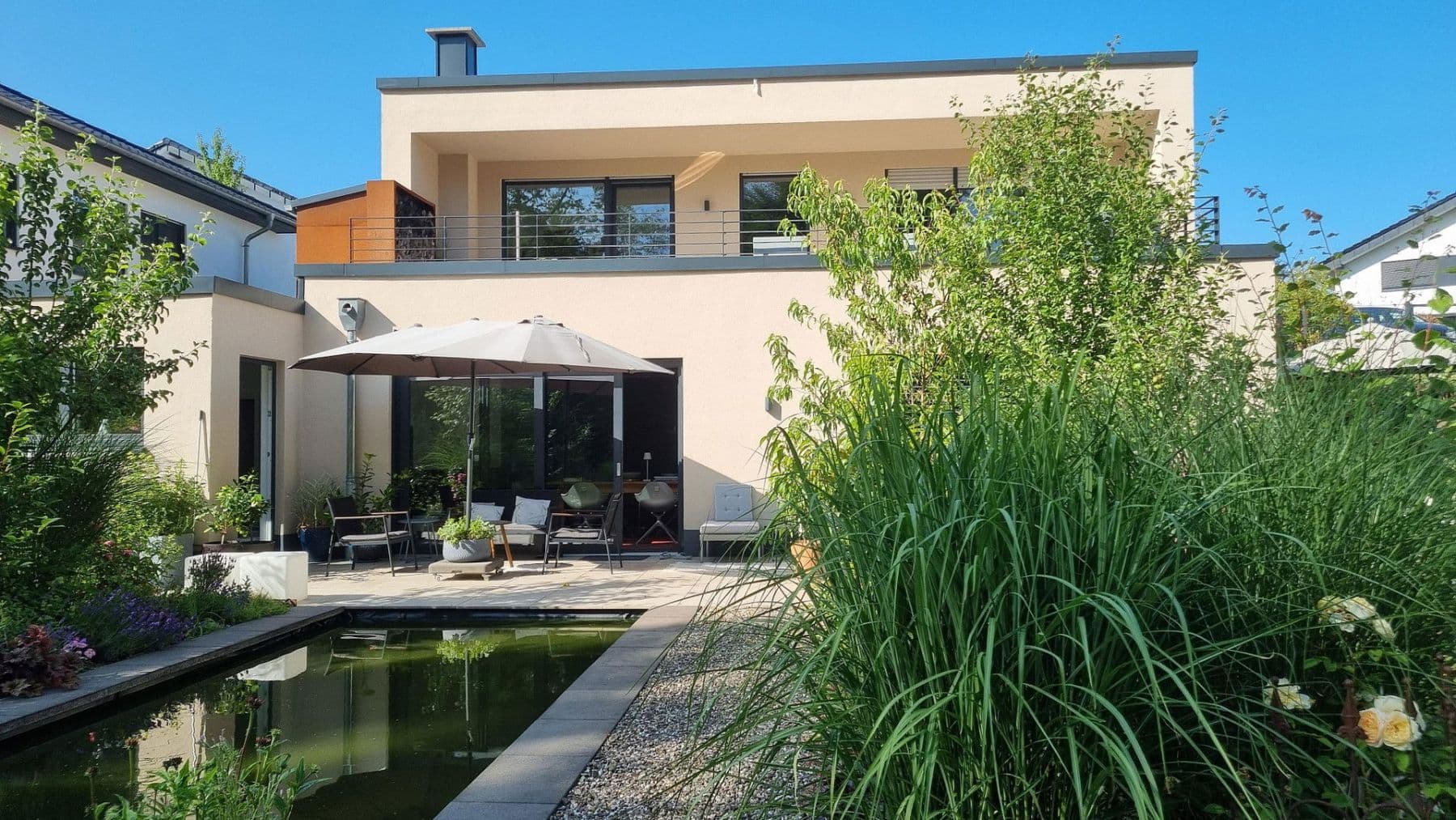 Prodej domu 196 m², pozemek 556 m², Nümbrecht, Severní Porýní-Vestfálsko Prodej domu 196 m², pozemek 556 m², Nümbrecht, Severní Porýní-Vestfálsko