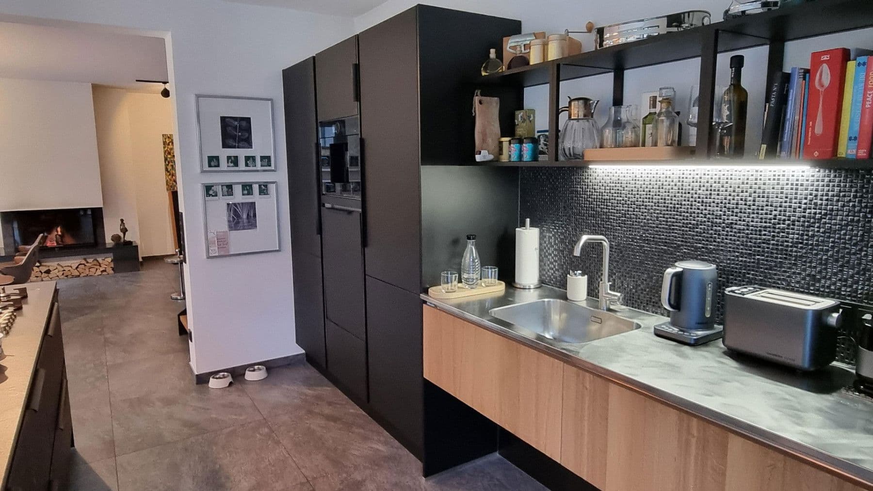 Prodej domu 196 m², pozemek 556 m², Nümbrecht, Severní Porýní-Vestfálsko Prodej domu 196 m², pozemek 556 m², Nümbrecht, Severní Porýní-Vestfálsko