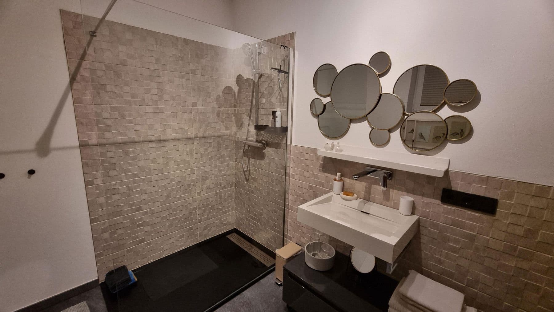 Prodej domu 196 m², pozemek 556 m², Nümbrecht, Severní Porýní-Vestfálsko Prodej domu 196 m², pozemek 556 m², Nümbrecht, Severní Porýní-Vestfálsko