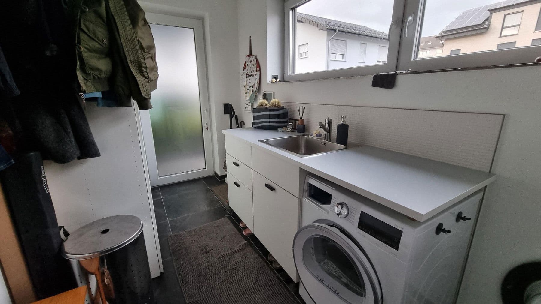 Prodej domu 196 m², pozemek 556 m², Nümbrecht, Severní Porýní-Vestfálsko Prodej domu 196 m², pozemek 556 m², Nümbrecht, Severní Porýní-Vestfálsko