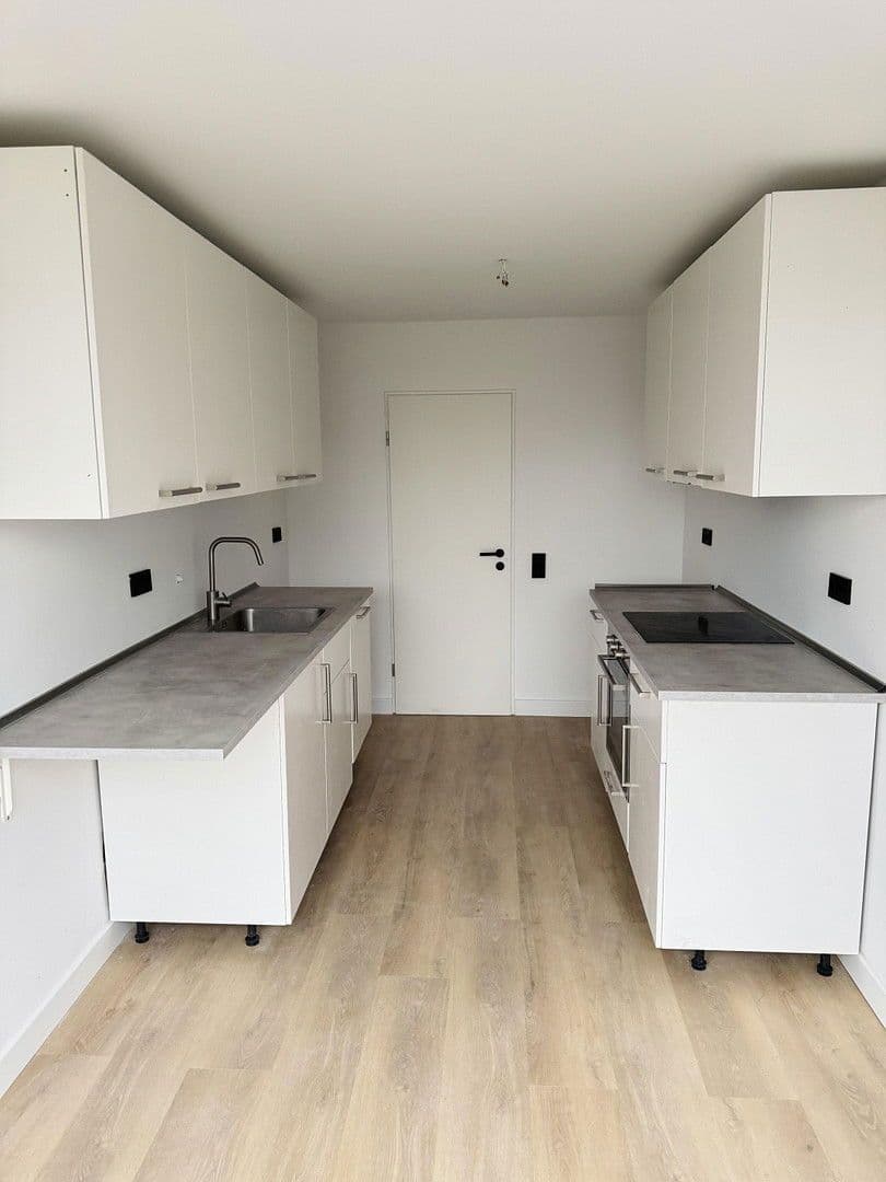 Pronájem bytu 3+1 100 m², Horbacherstraße 333, Cáchy, Severní Porýní-Vestfálsko Pronájem bytu 3+1 100 m², Horbacherstraße 333, Cáchy, Severní Porýní-Vestfálsko