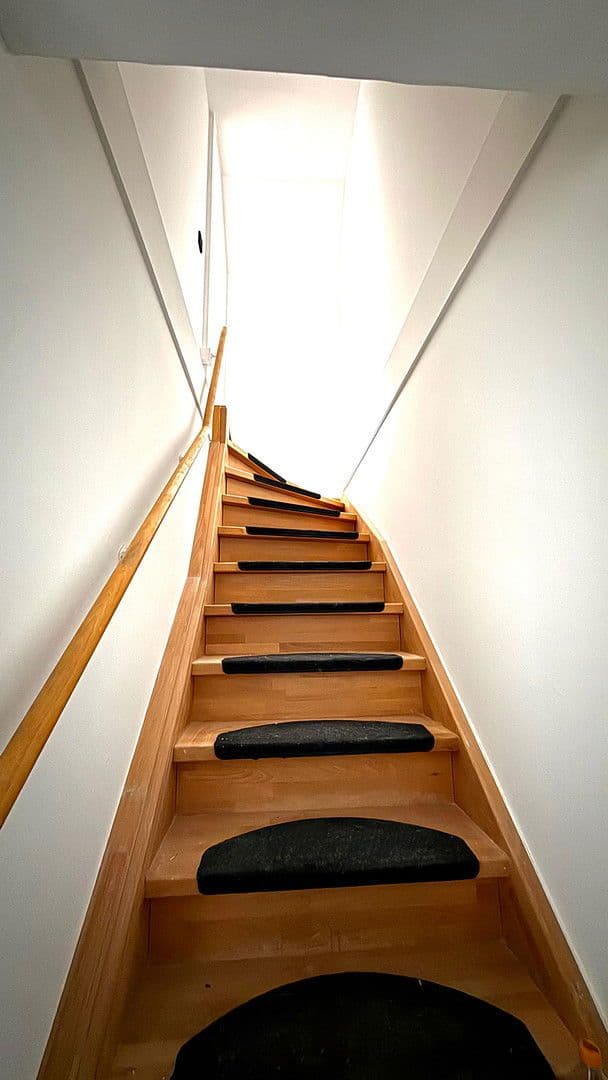 Pronájem bytu 3+1 100 m², Horbacherstraße 333, Cáchy, Severní Porýní-Vestfálsko Pronájem bytu 3+1 100 m², Horbacherstraße 333, Cáchy, Severní Porýní-Vestfálsko