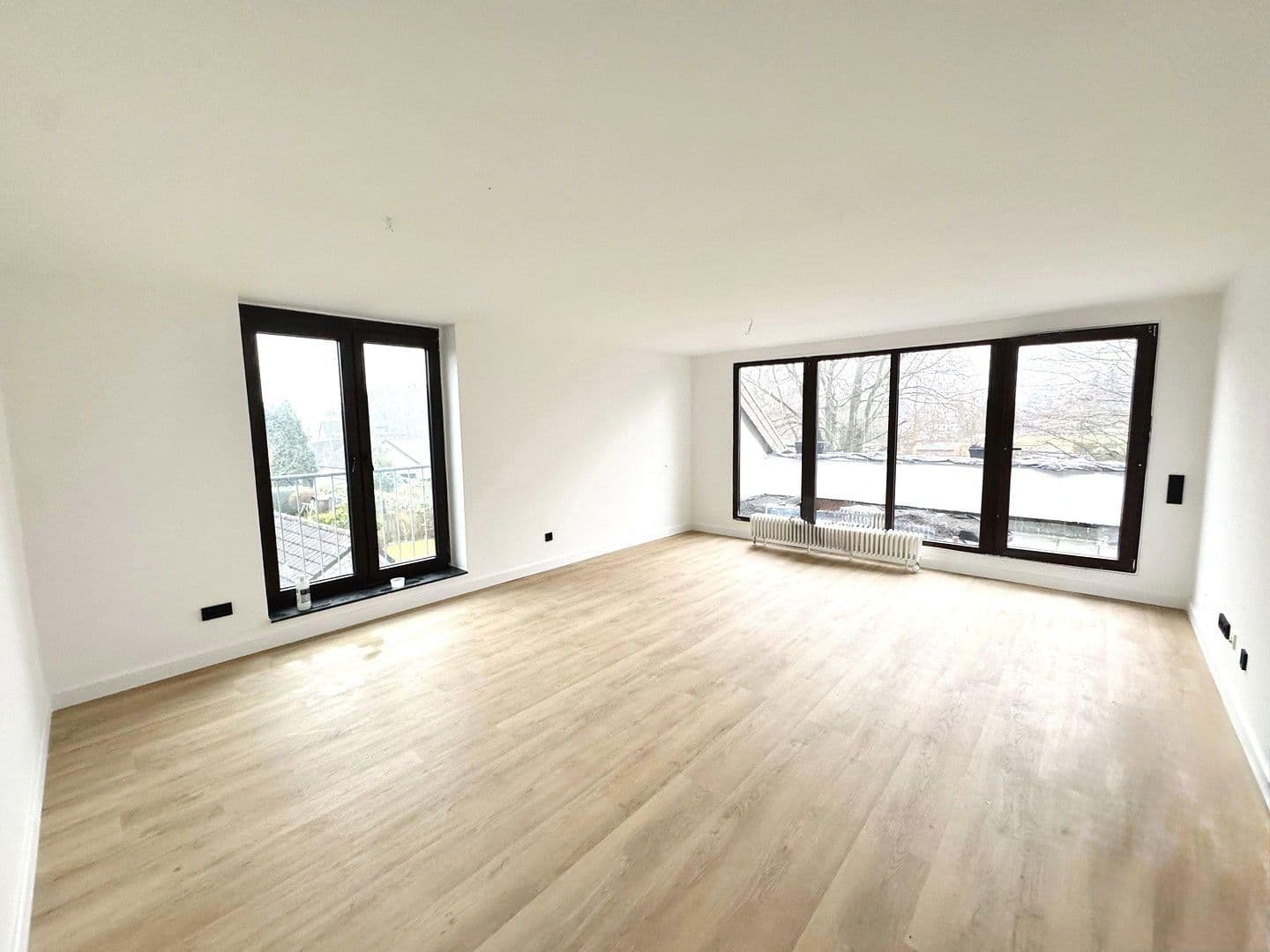 Pronájem bytu 3+1 100 m², Horbacherstraße 333, Cáchy, Severní Porýní-Vestfálsko Pronájem bytu 3+1 100 m², Horbacherstraße 333, Cáchy, Severní Porýní-Vestfálsko