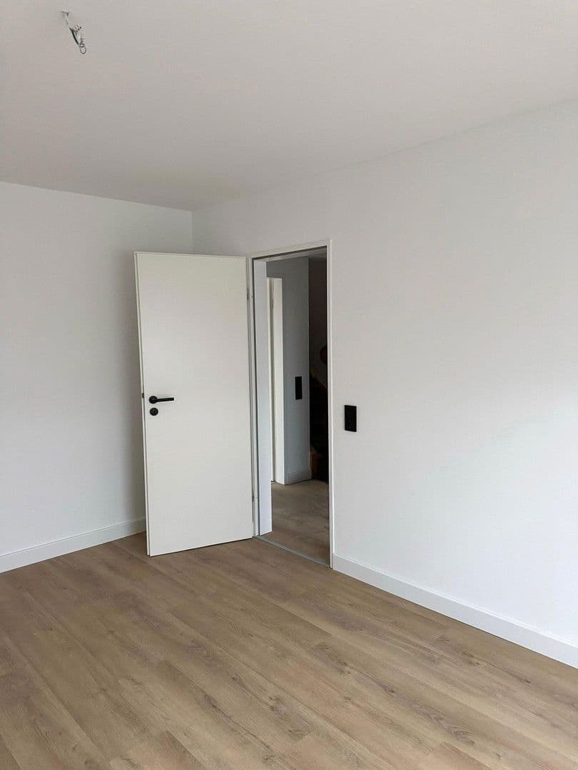 Pronájem bytu 3+1 100 m², Horbacherstraße 333, Cáchy, Severní Porýní-Vestfálsko Pronájem bytu 3+1 100 m², Horbacherstraße 333, Cáchy, Severní Porýní-Vestfálsko