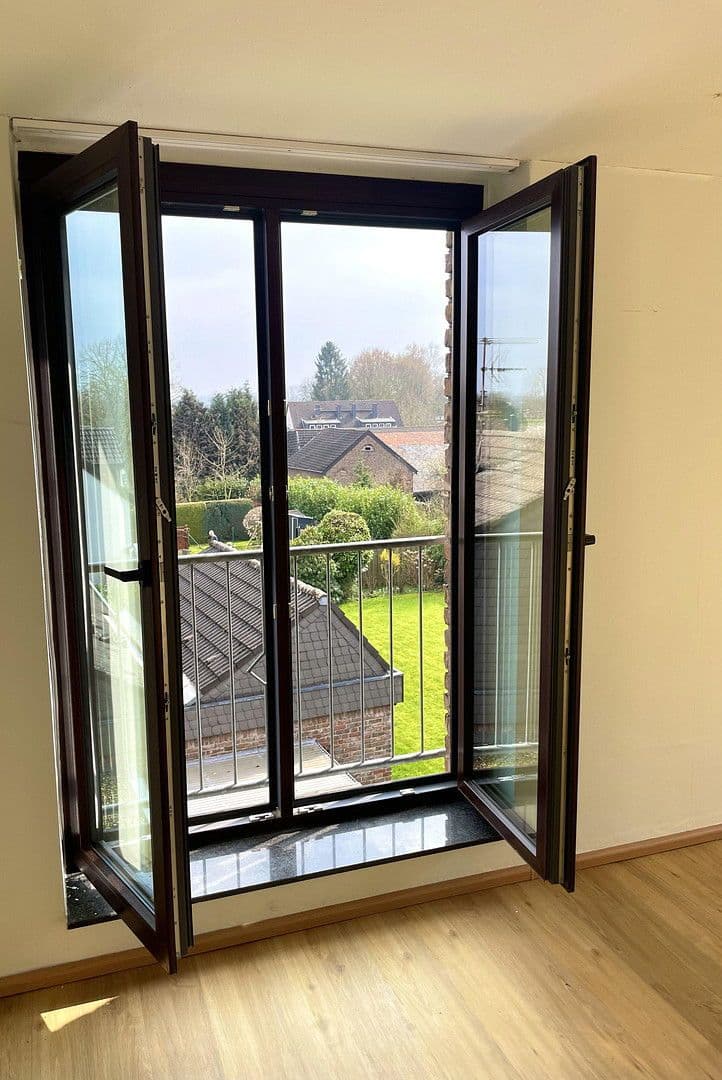 Pronájem bytu 3+1 100 m², Horbacherstraße 333, Cáchy, Severní Porýní-Vestfálsko Pronájem bytu 3+1 100 m², Horbacherstraße 333, Cáchy, Severní Porýní-Vestfálsko