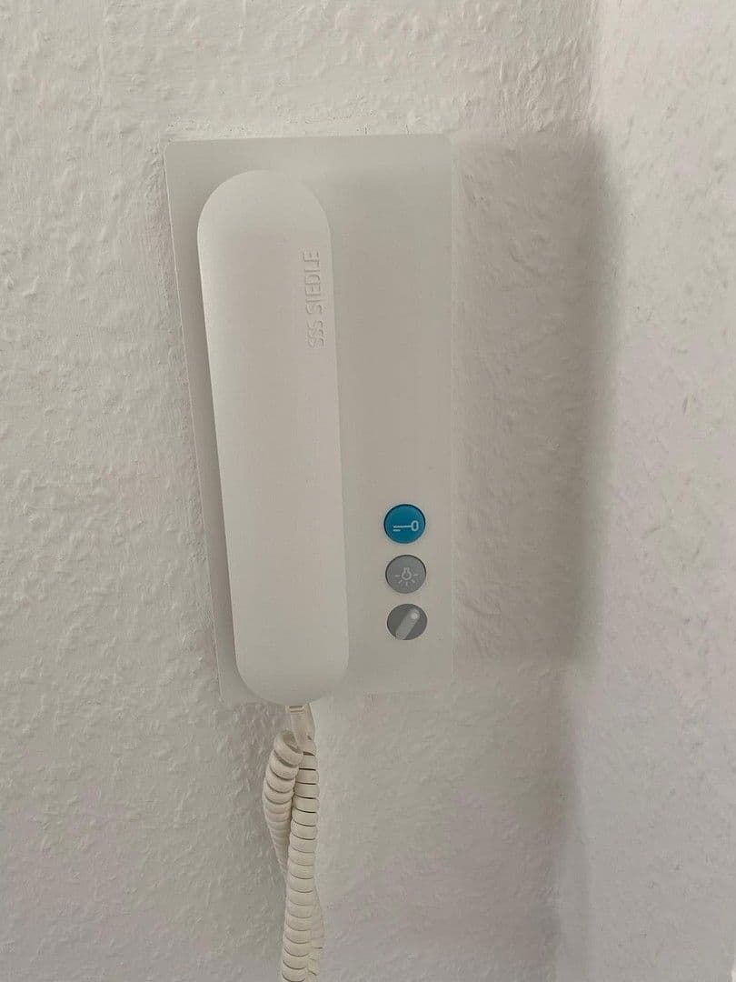 Pronájem bytu 3+1 78 m², Denkendorf, Bádensko-Württembersko Pronájem bytu 3+1 78 m², Denkendorf, Bádensko-Württembersko