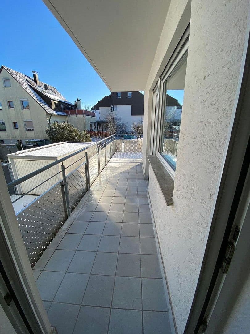 Pronájem bytu 3+1 78 m², Denkendorf, Bádensko-Württembersko Pronájem bytu 3+1 78 m², Denkendorf, Bádensko-Württembersko