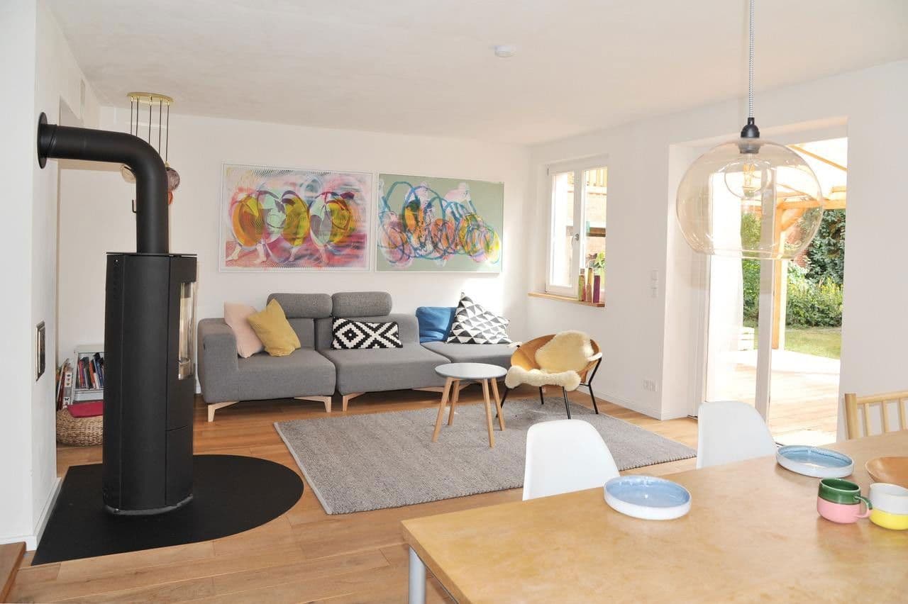 Prodej domu 230 m², pozemek 1.127 m², Lamspringe, Dolní Sasko Prodej domu 230 m², pozemek 1.127 m², Lamspringe, Dolní Sasko