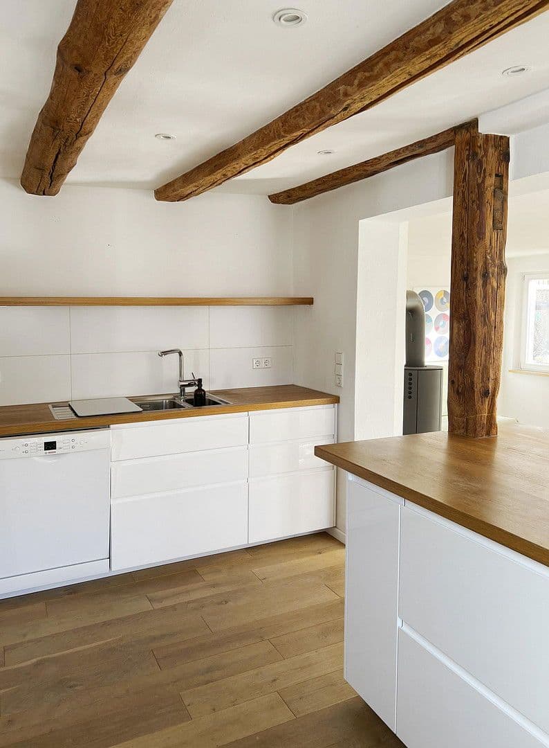 Prodej domu 230 m², pozemek 1.127 m², Lamspringe, Dolní Sasko Prodej domu 230 m², pozemek 1.127 m², Lamspringe, Dolní Sasko