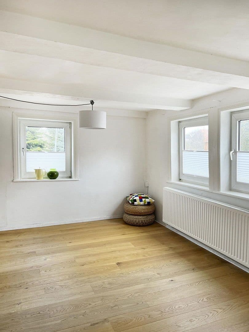 Prodej domu 230 m², pozemek 1.127 m², Lamspringe, Dolní Sasko Prodej domu 230 m², pozemek 1.127 m², Lamspringe, Dolní Sasko