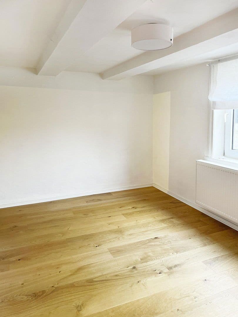 Prodej domu 230 m², pozemek 1.127 m², Lamspringe, Dolní Sasko Prodej domu 230 m², pozemek 1.127 m², Lamspringe, Dolní Sasko