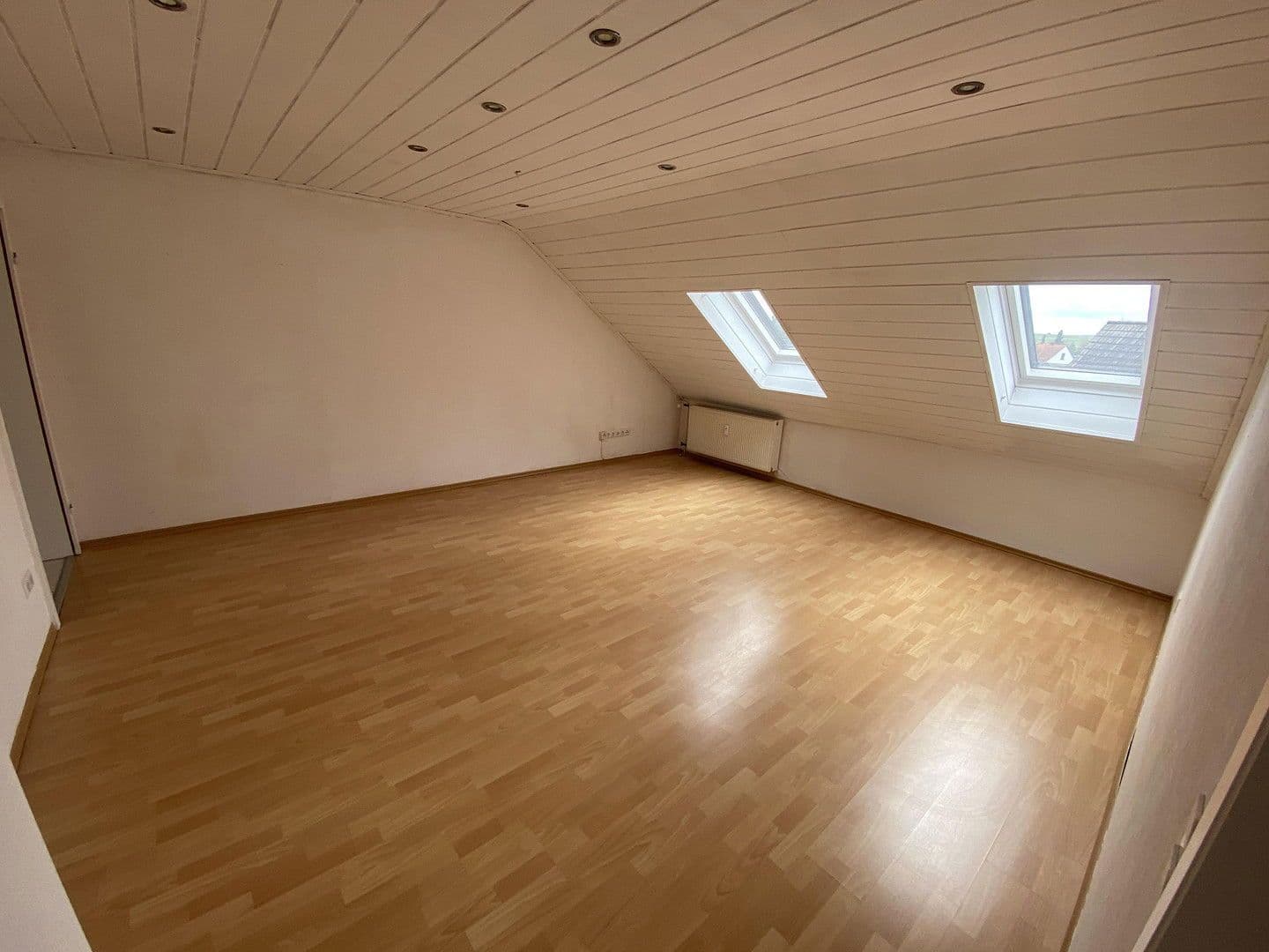 Pronájem bytu 3+1 71 m², Bretzenheim, Porýní-Falc Pronájem bytu 3+1 71 m², Bretzenheim, Porýní-Falc