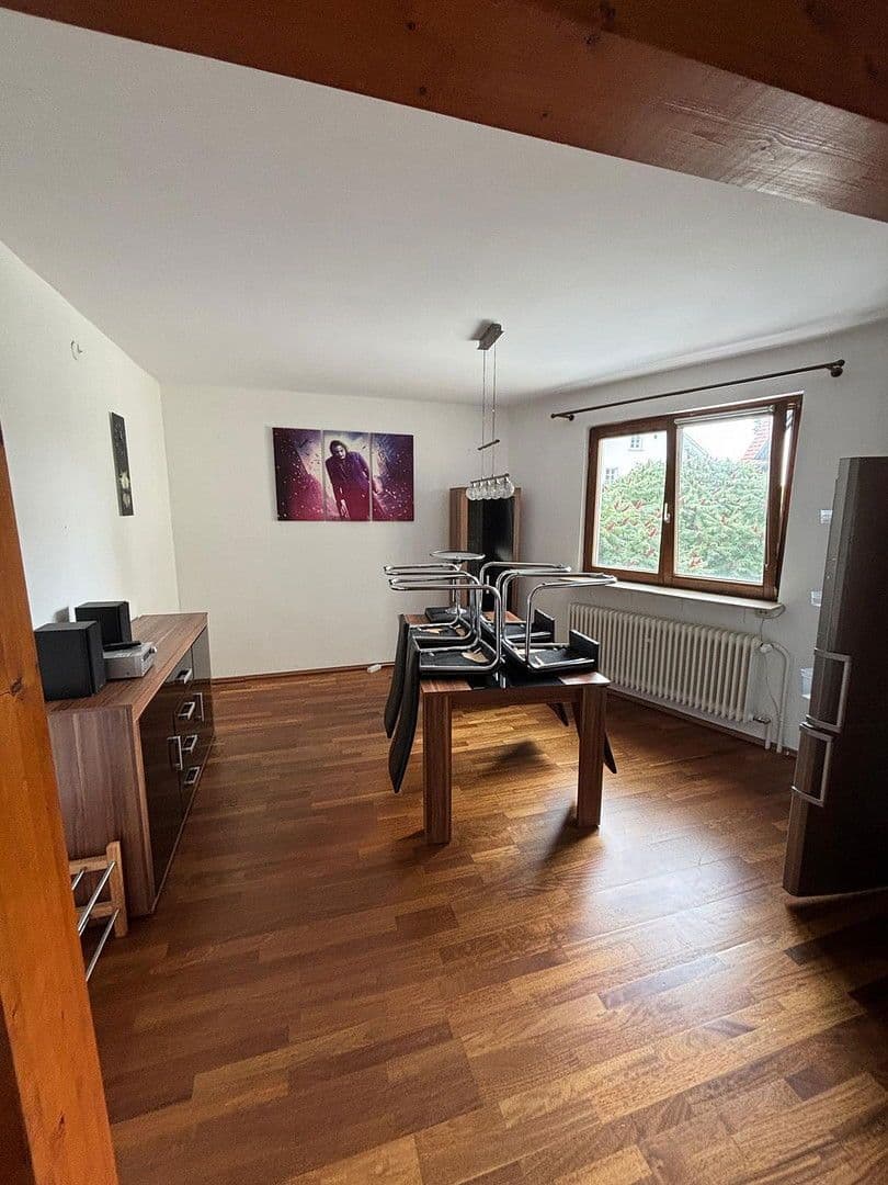 Pronájem bytu 3+1 60 m², Salemerstr. 5, Heiligenberg, Bádensko-Württembersko Pronájem bytu 3+1 60 m², Salemerstr. 5, Heiligenberg, Bádensko-Württembersko