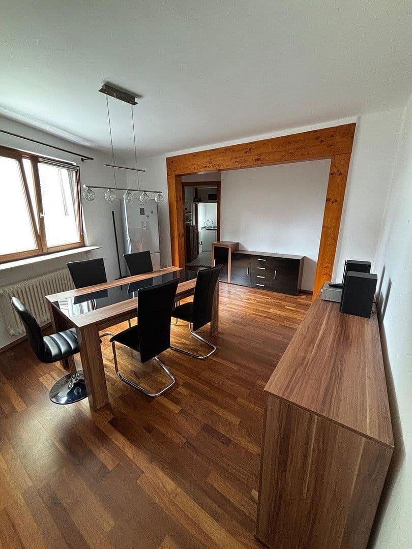 Pronájem bytu 3+1 60 m², Salemerstr. 5, Heiligenberg, Bádensko-Württembersko Pronájem bytu 3+1 60 m², Salemerstr. 5, Heiligenberg, Bádensko-Württembersko