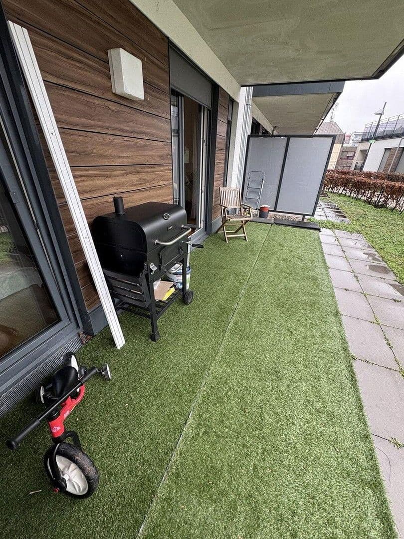 Pronájem bytu 2+1 78 m², Wolframstraße 39, Stuttgart, Bádensko-Württembersko Pronájem bytu 2+1 78 m², Wolframstraße 39, Stuttgart, Bádensko-Württembersko