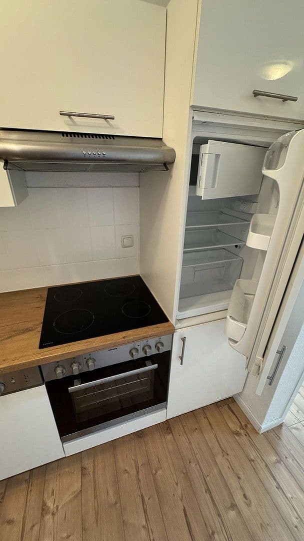 Prodej domu 239 m², pozemek 924 m², Heide, Šlesvicko-Holštýnsko Prodej domu 239 m², pozemek 924 m², Heide, Šlesvicko-Holštýnsko