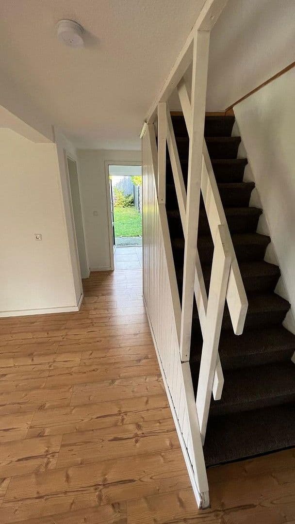 Prodej domu 239 m², pozemek 924 m², Heide, Šlesvicko-Holštýnsko Prodej domu 239 m², pozemek 924 m², Heide, Šlesvicko-Holštýnsko