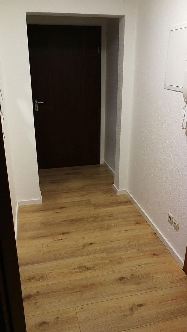 Pronájem bytu 2+1 50 m², Leonberg, Bádensko-Württembersko Pronájem bytu 2+1 50 m², Leonberg, Bádensko-Württembersko