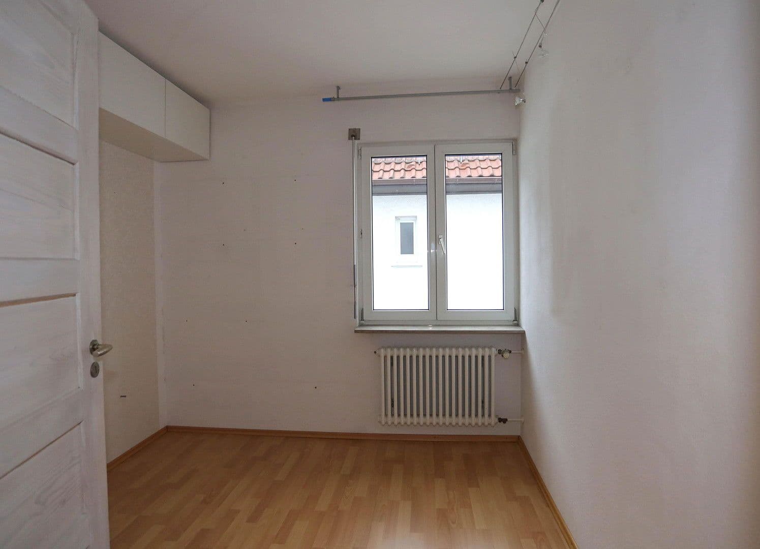Prodej domu 95 m², pozemek 142 m², Reutlingen, Bádensko-Württembersko Prodej domu 95 m², pozemek 142 m², Reutlingen, Bádensko-Württembersko