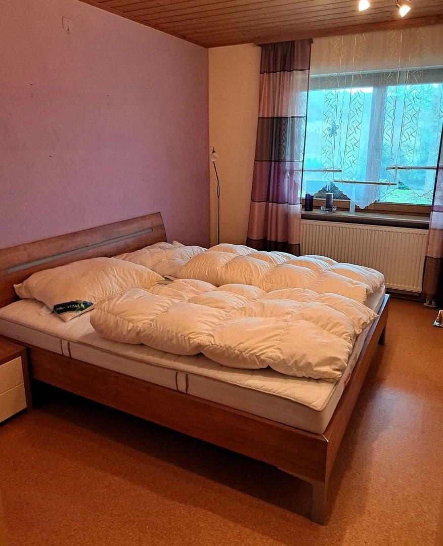 Prodej domu 140 m², pozemek 761 m², Hofheim in Unterfranken, Bavorsko Prodej domu 140 m², pozemek 761 m², Hofheim in Unterfranken, Bavorsko