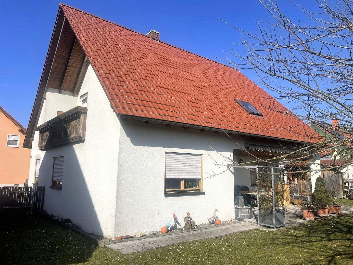 Prodej domu 140 m², pozemek 761 m², Hofheim in Unterfranken, Bavorsko Prodej domu 140 m², pozemek 761 m², Hofheim in Unterfranken, Bavorsko