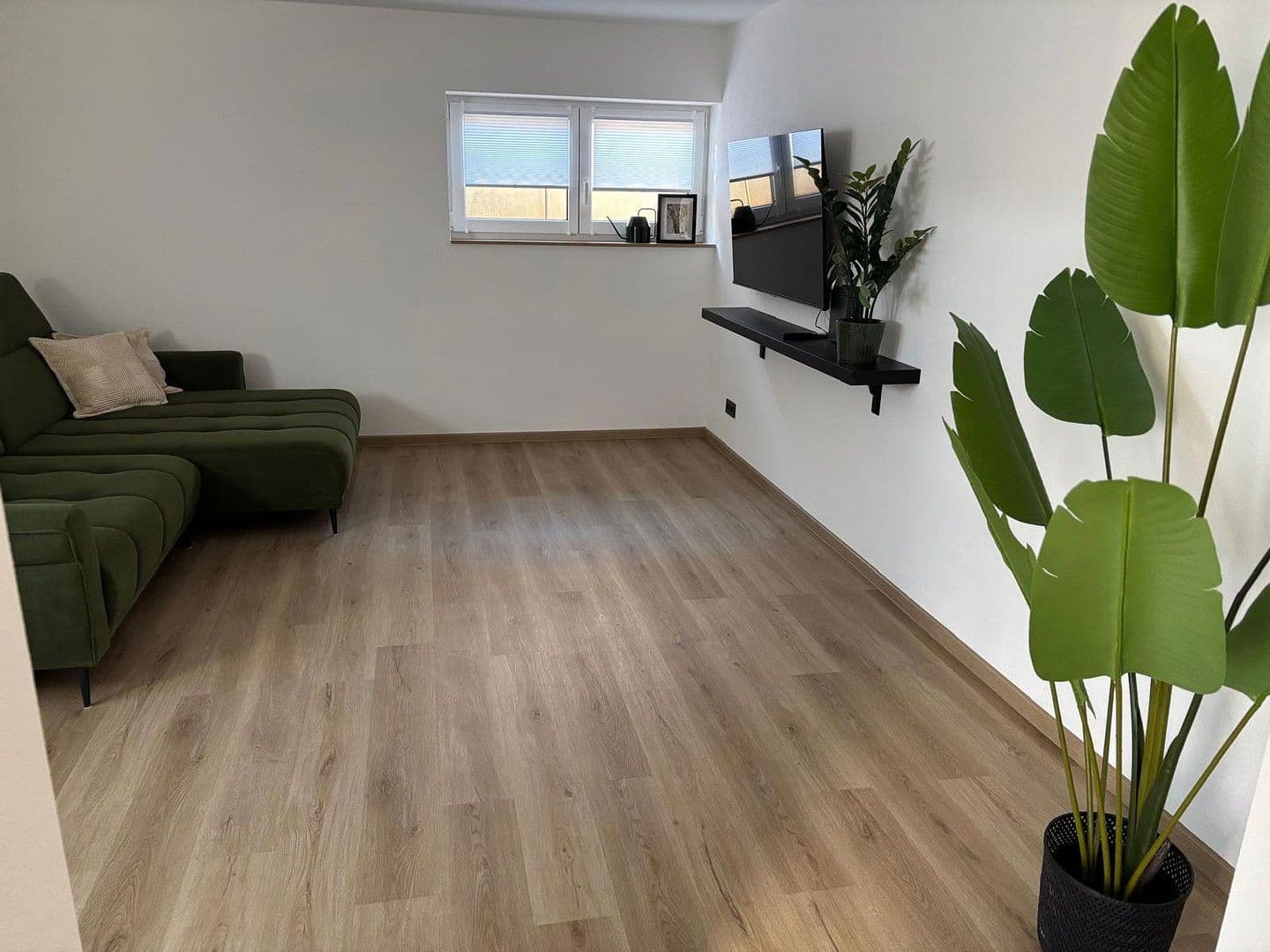 Prodej bytu 3+1 105 m², Finkenstraße 48, Ramstein-Miesenbach, Porýní-Falc Prodej bytu 3+1 105 m², Finkenstraße 48, Ramstein-Miesenbach, Porýní-Falc