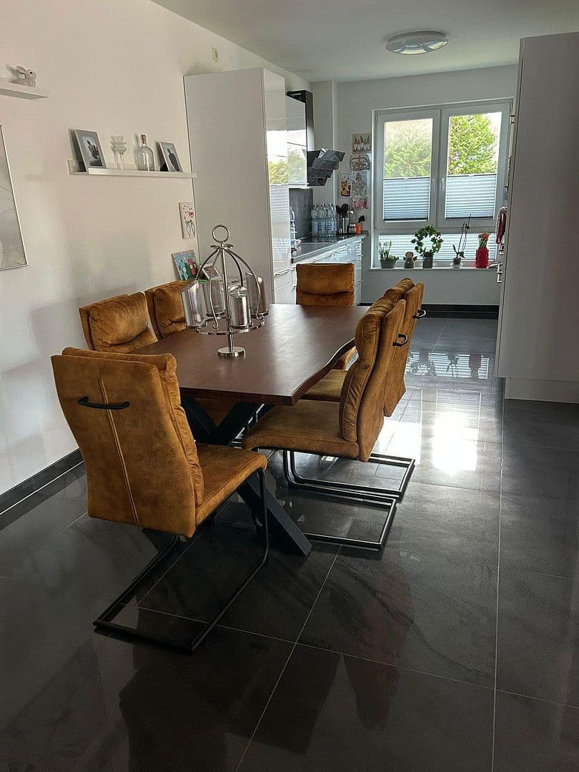 Prodej bytu 3+1 89 m², Bönen, Severní Porýní-Vestfálsko Prodej bytu 3+1 89 m², Bönen, Severní Porýní-Vestfálsko