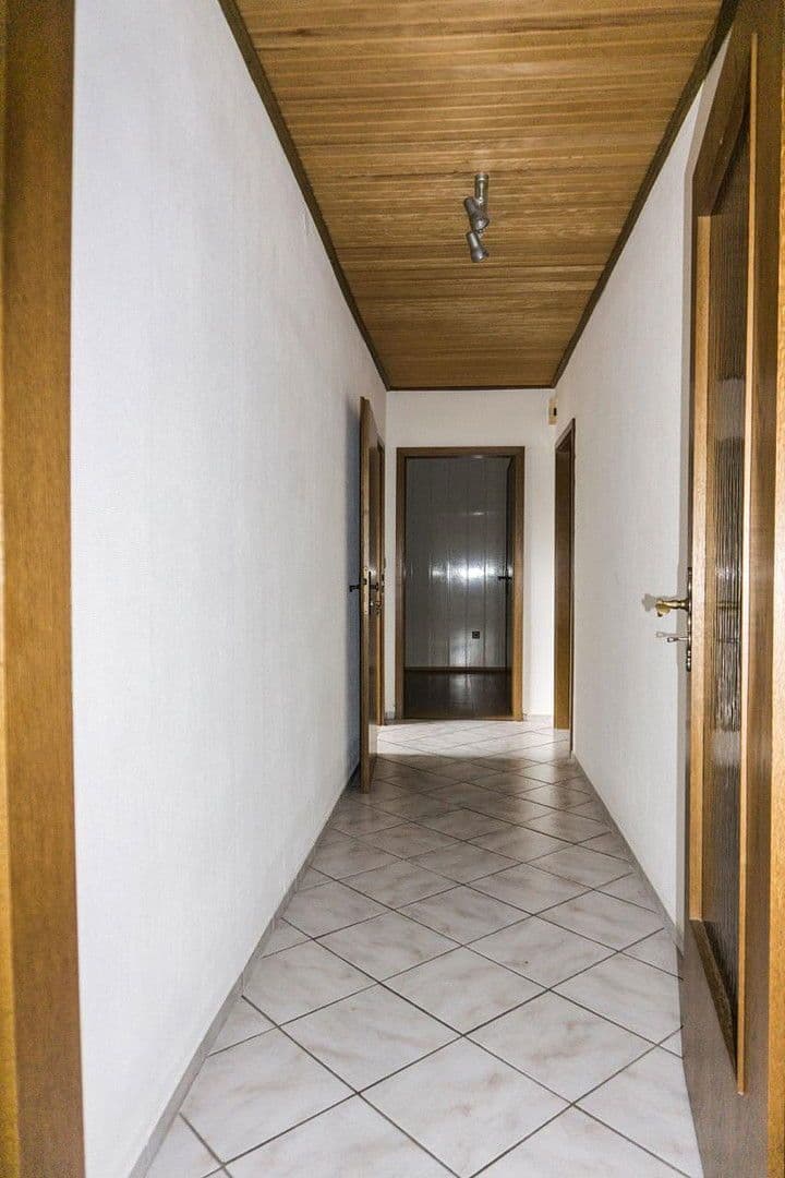 Pronájem bytu 3+1 90 m², Meerbusch, Severní Porýní-Vestfálsko Pronájem bytu 3+1 90 m², Meerbusch, Severní Porýní-Vestfálsko