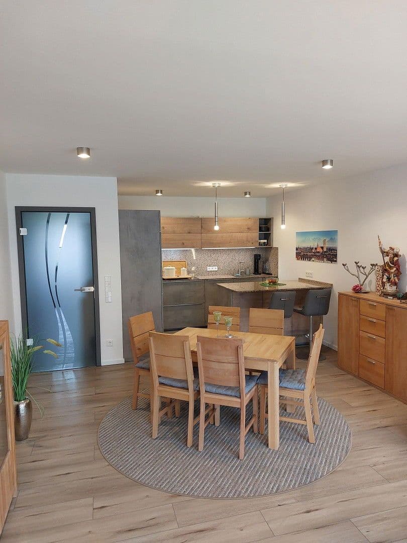 Prodej bytu 3+1 94 m², Sickte, Dolní Sasko Prodej bytu 3+1 94 m², Sickte, Dolní Sasko