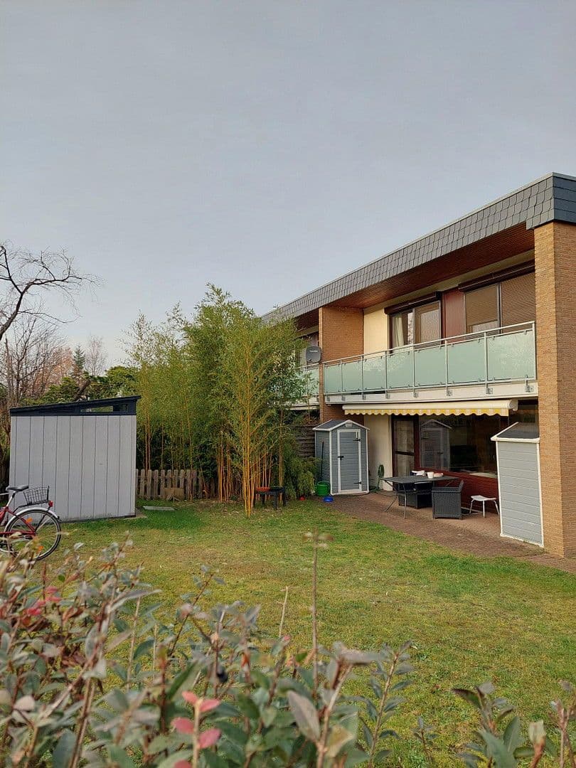 Prodej domu 129 m², pozemek 285 m², Glogauer Str. 10, Lüneburg, Dolní Sasko Prodej domu 129 m², pozemek 285 m², Glogauer Str. 10, Lüneburg, Dolní Sasko