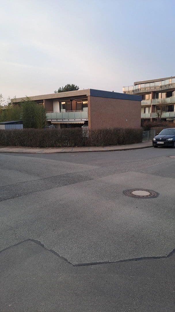 Prodej domu 129 m², pozemek 285 m², Glogauer Str. 10, Lüneburg, Dolní Sasko Prodej domu 129 m², pozemek 285 m², Glogauer Str. 10, Lüneburg, Dolní Sasko