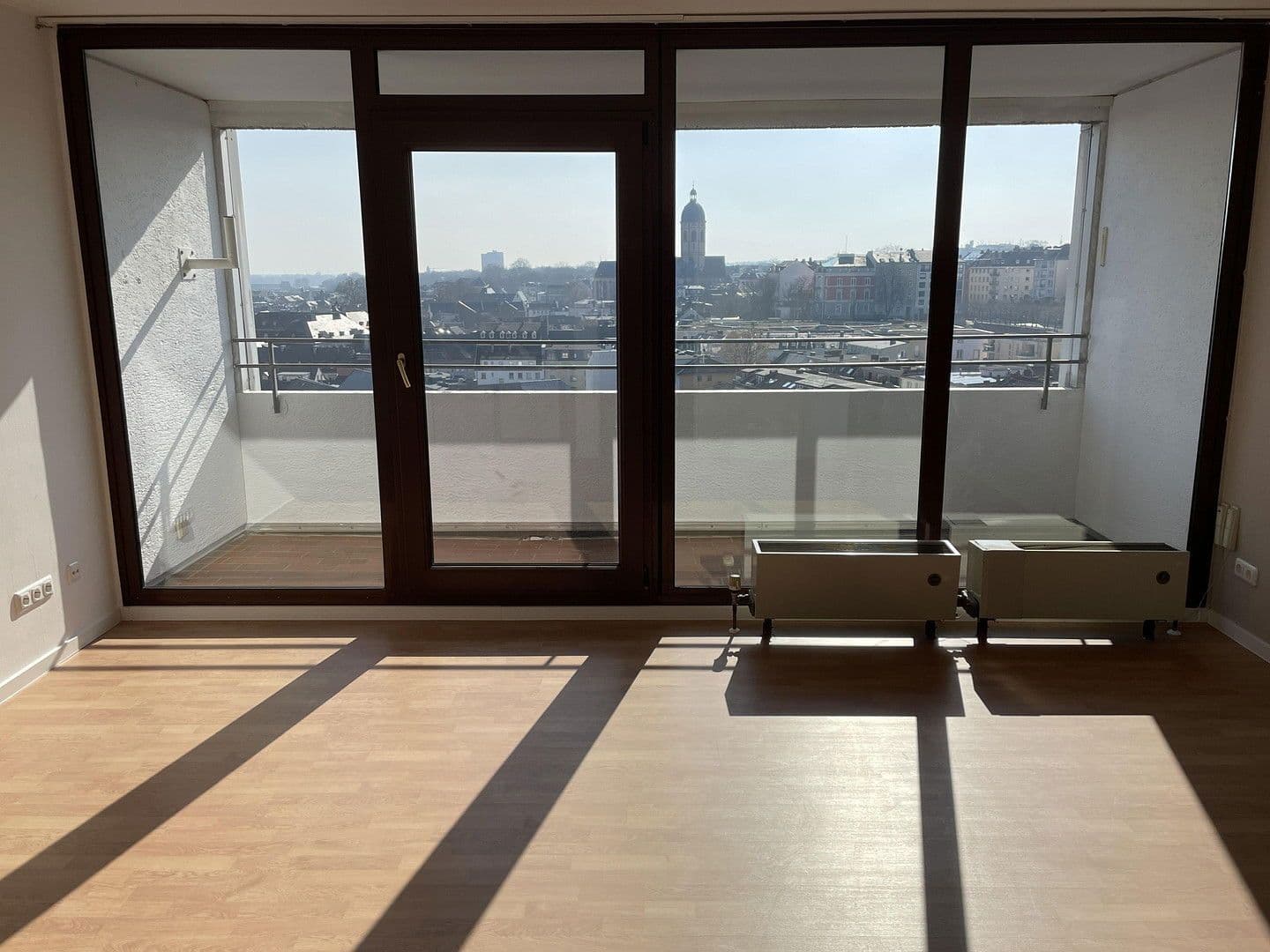 Prodej bytu 1+kk 35 m², Münsterstraße 8, Mainz, Porýní-Falc Prodej bytu 1+kk 35 m², Münsterstraße 8, Mainz, Porýní-Falc