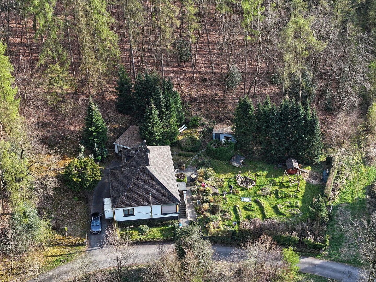 Prodej domu 115 m², pozemek 1.258 m², Elfringhauser Str. 113, Hattingen, Severní Porýní-Vestfálsko Prodej domu 115 m², pozemek 1.258 m², Elfringhauser Str. 113, Hattingen, Severní Porýní-Vestfálsko