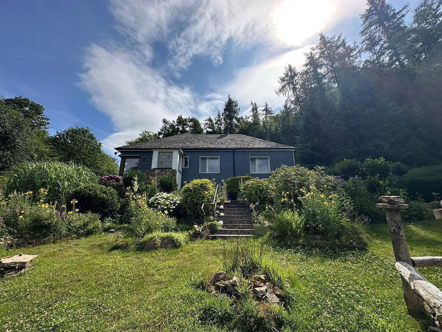 Prodej domu 115 m², pozemek 1.258 m², Elfringhauser Str. 113, Hattingen, Severní Porýní-Vestfálsko Prodej domu 115 m², pozemek 1.258 m², Elfringhauser Str. 113, Hattingen, Severní Porýní-Vestfálsko