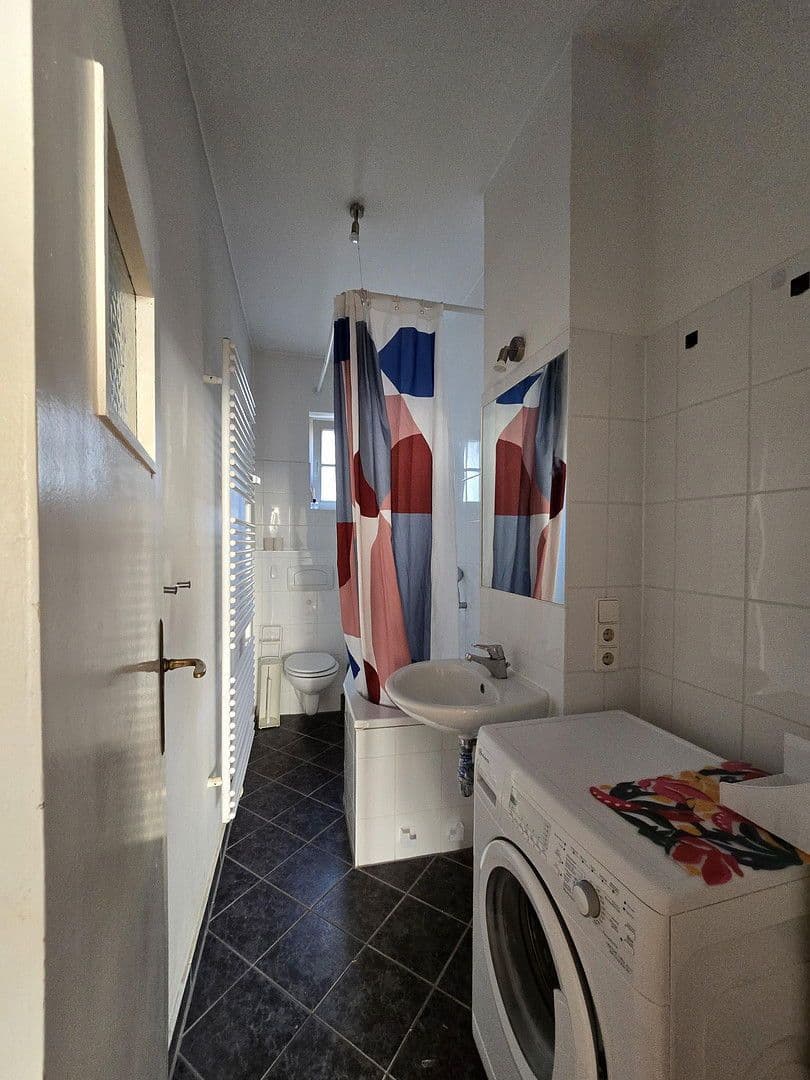 Prodej bytu 2+1 52 m², Otto-Franke-Straße 2, Berlin, Berlín Prodej bytu 2+1 52 m², Otto-Franke-Straße 2, Berlin, Berlín